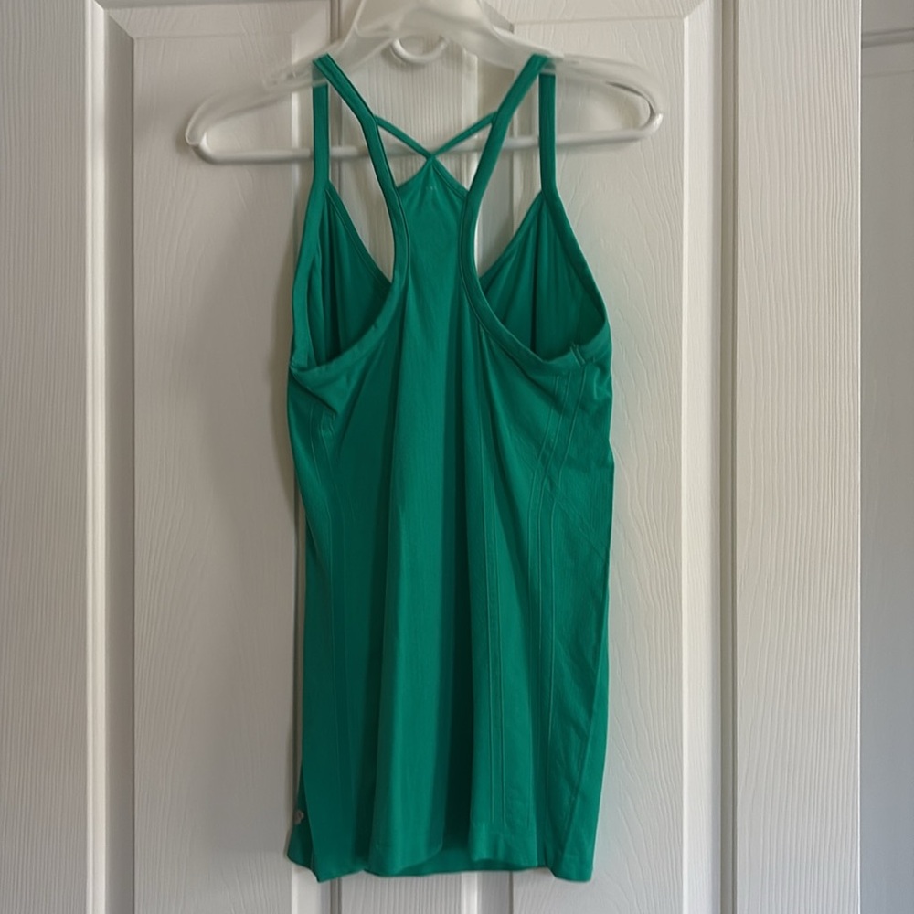 Balance Collection Workout Top - Picture 2 of 3